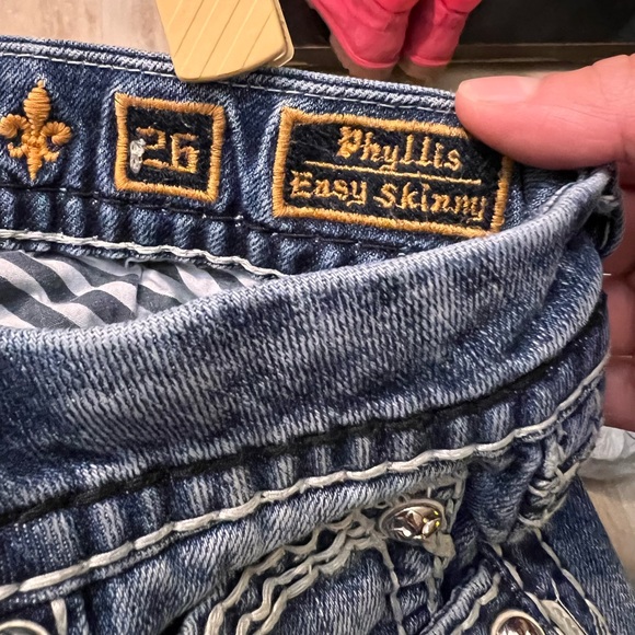 Womens rock revival crop jeans - Picture 3 of 3